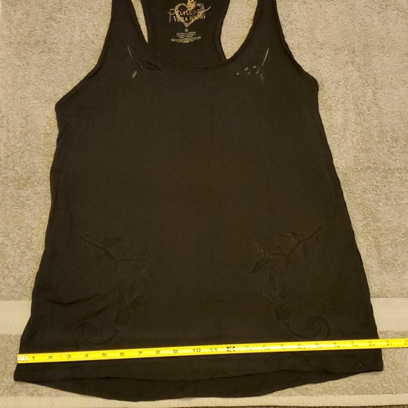 Princess Vera Wang Raw Edge Tank - Picture 11 of 14